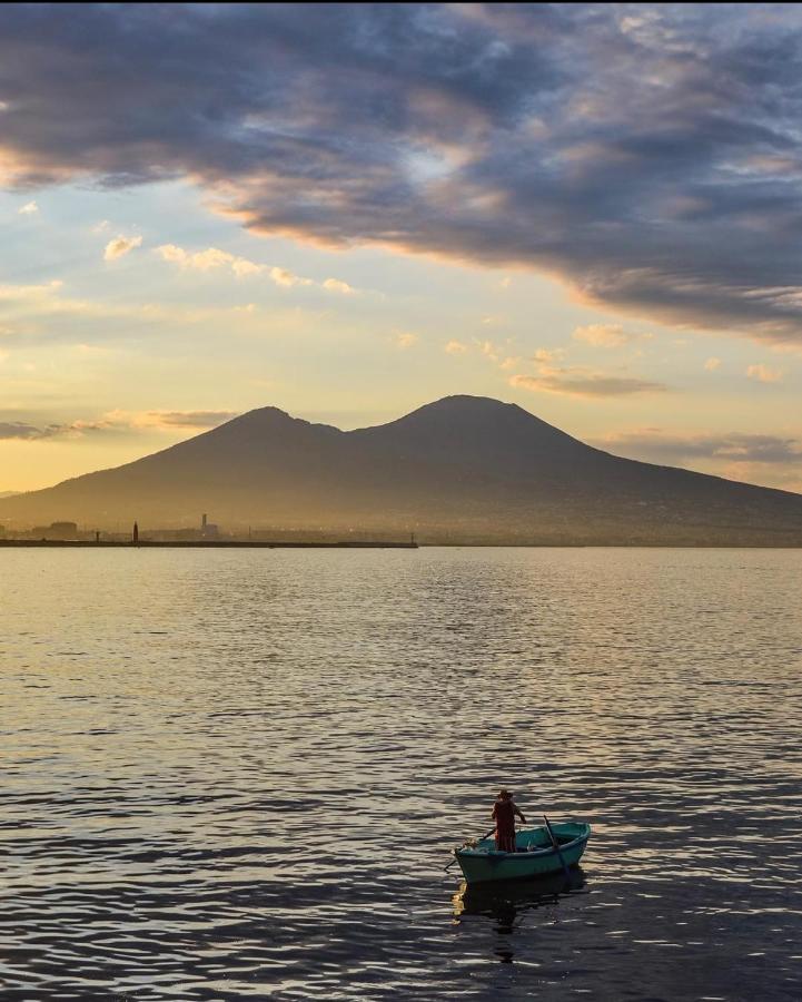 La Casa Di Beatrice Daire Napoli Dış mekan fotoğraf